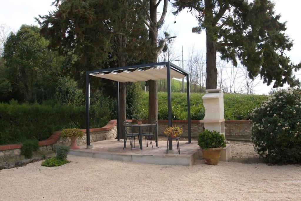 Casa Vacanze Podere San Giusto Volterra Kültér fotó