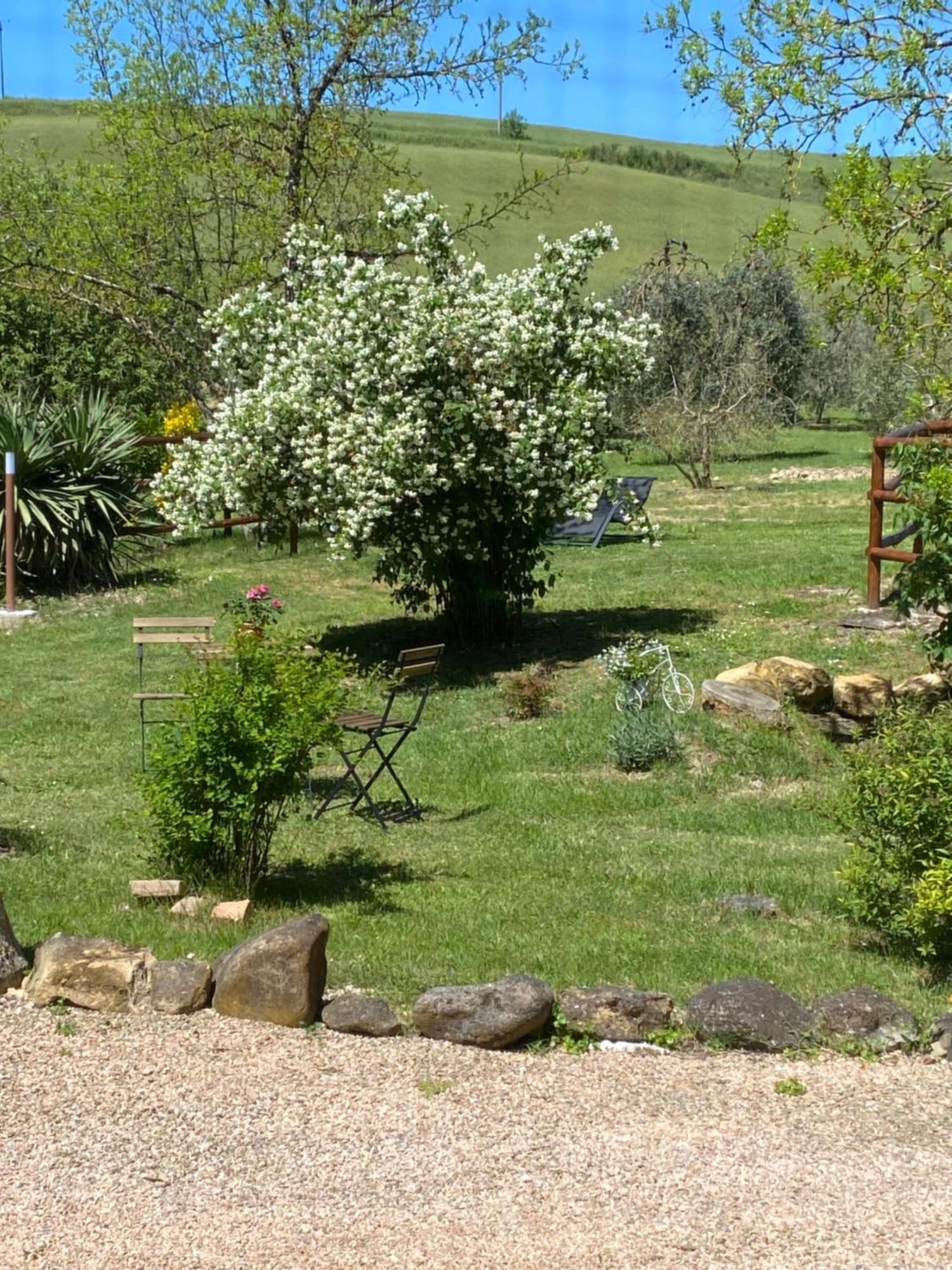Casa Vacanze Podere San Giusto Volterra Kültér fotó